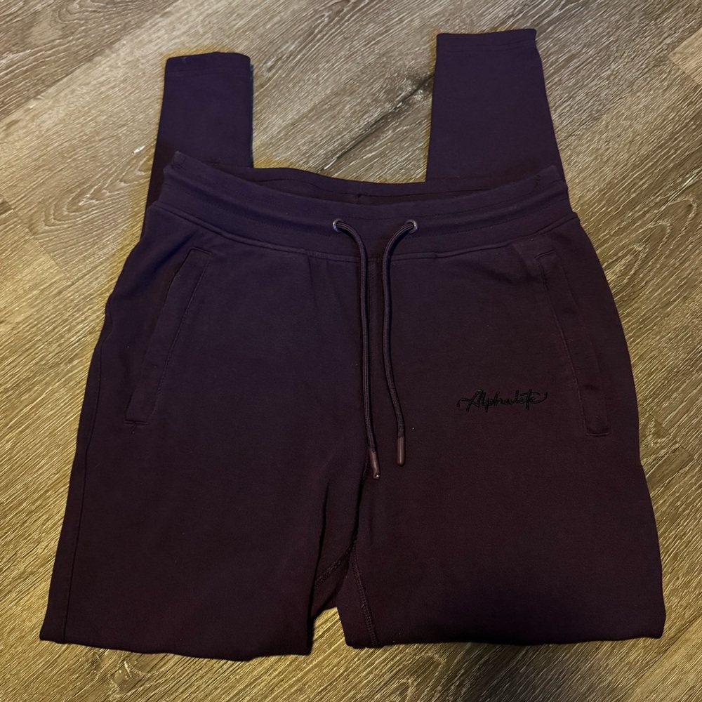 Alphalete joggers purple medium